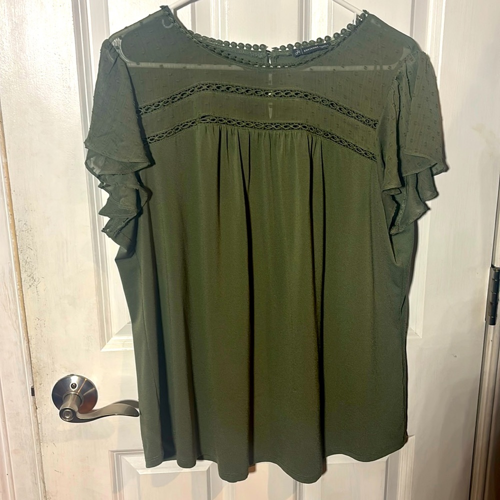 Green blouse size 1X